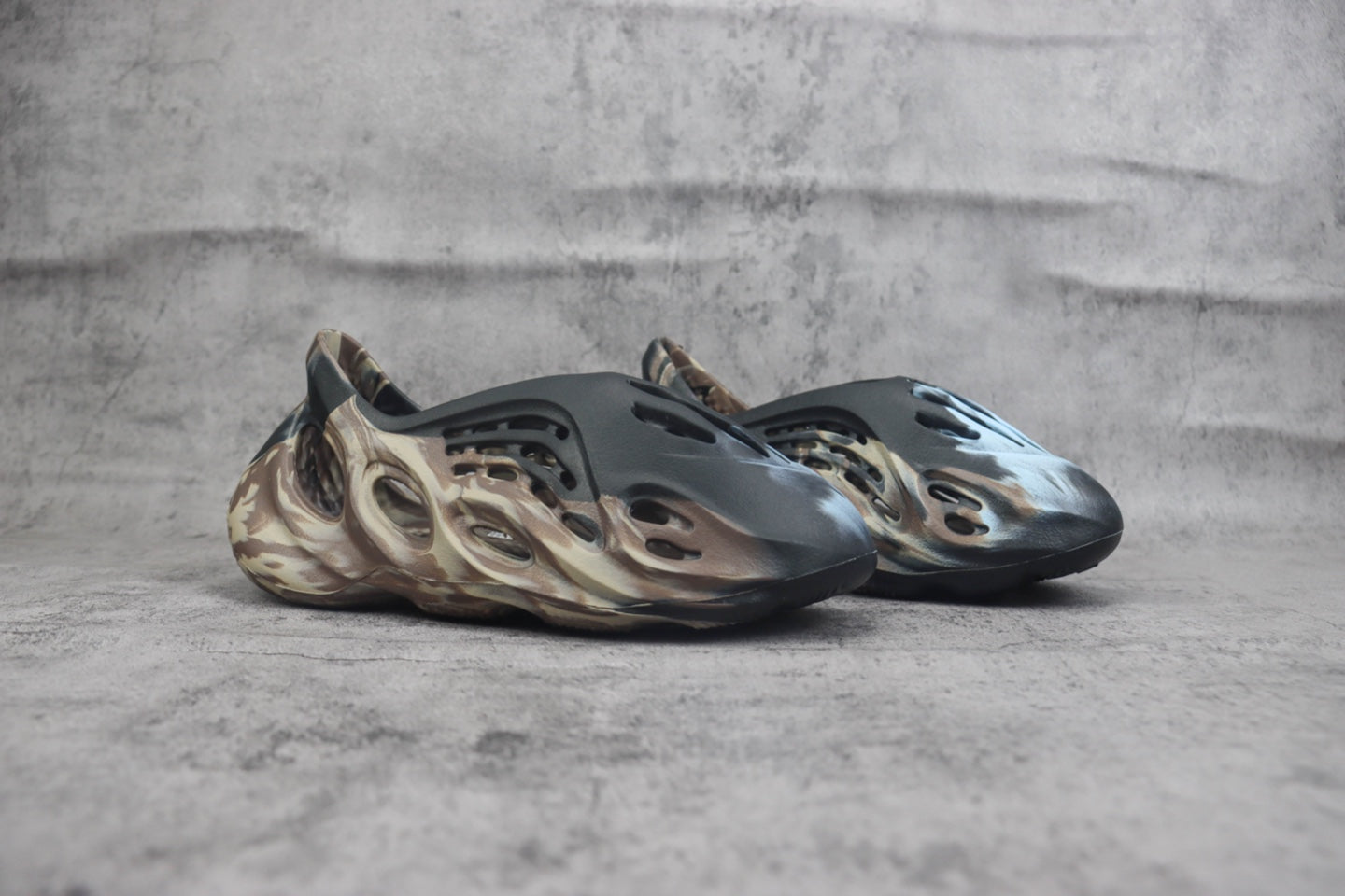 Yeezy Foam Runner Unisex Casual Sandals - ID4126