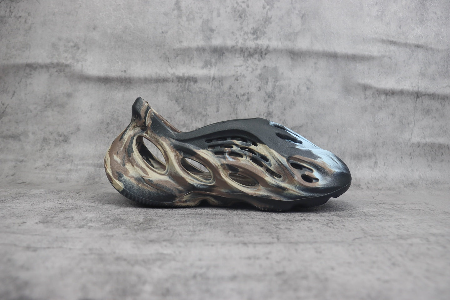 Yeezy Foam Runner Unisex Casual Sandals - ID4126
