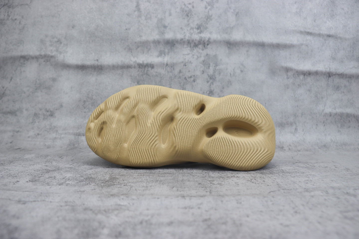 Yeezy Foam Runner Unisex Casual Sandals - GW3354