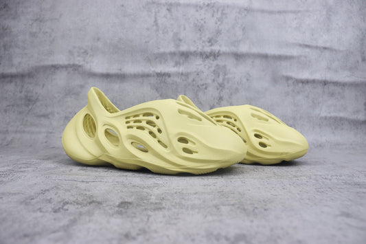 Yeezy Foam Runner Unisex Casual Sandals - GV6775