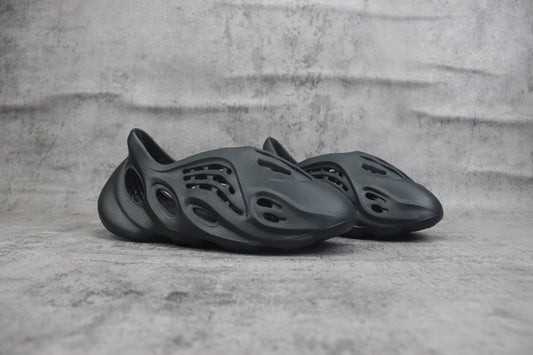 Yeezy Foam Runner Unisex Casual Sandals - GV7902
