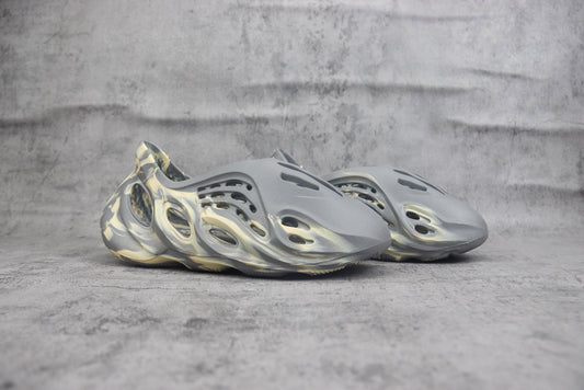 Yeezy Foam Runner Unisex Casual Sandals - GY3969