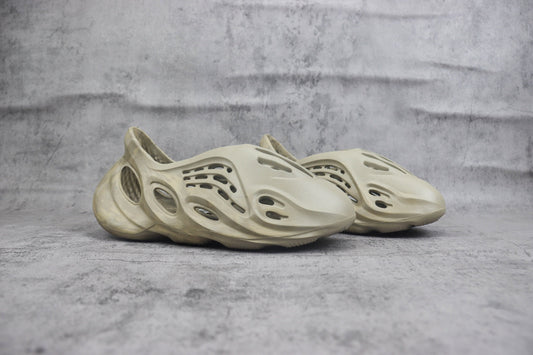 Yeezy Foam Runner Unisex Casual Sandals - GX4472