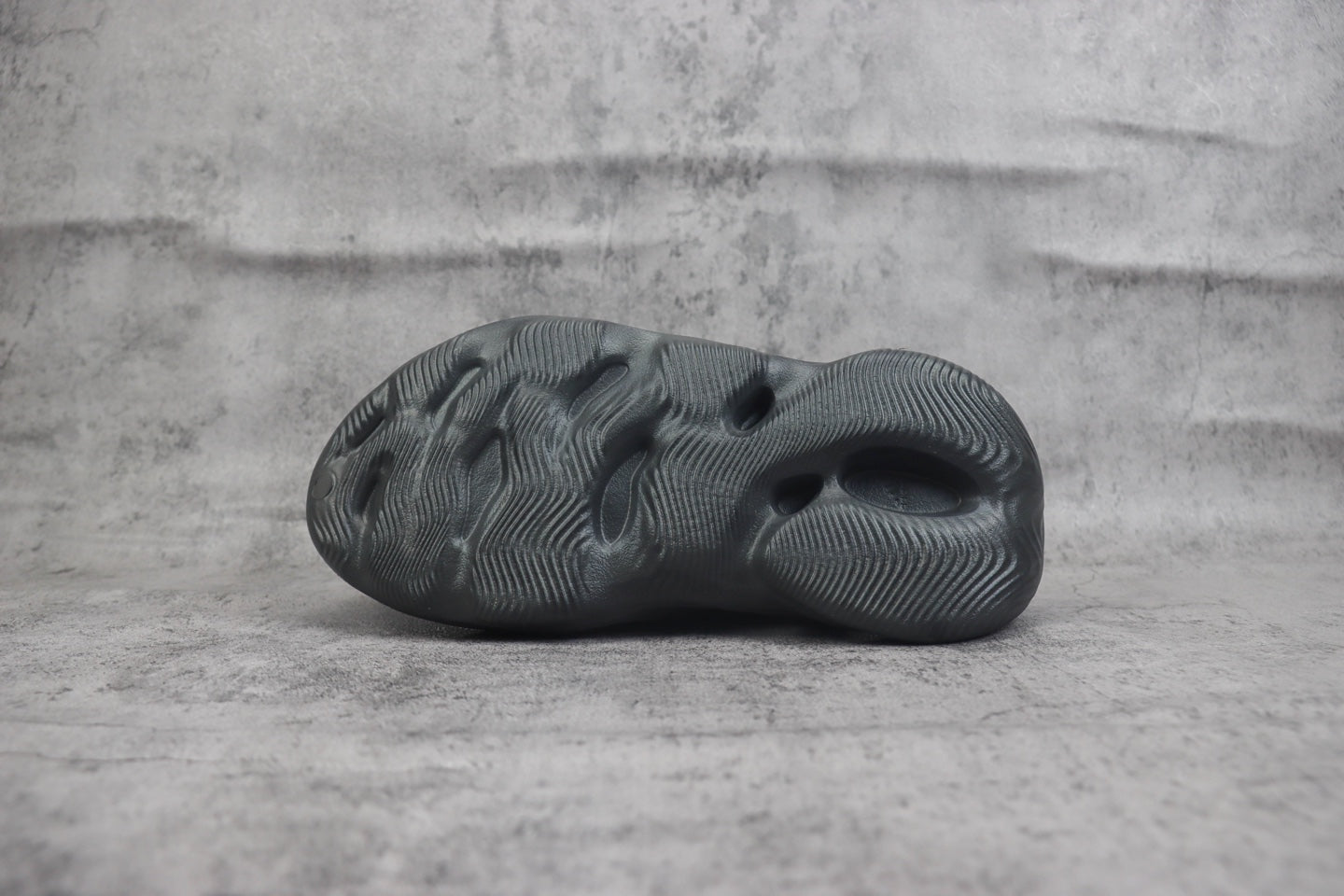 Yeezy Foam Runner Unisex Casual Sandals - HP8739